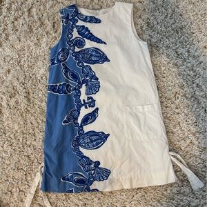 Lily Pulitzer blue and white dress shells